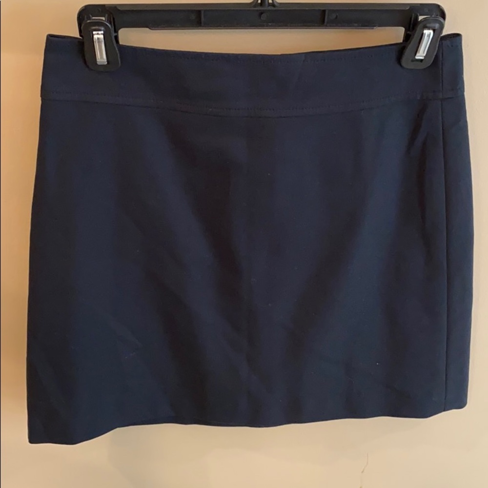 Banana Republic Black Midi Skirt Size 2 Petite